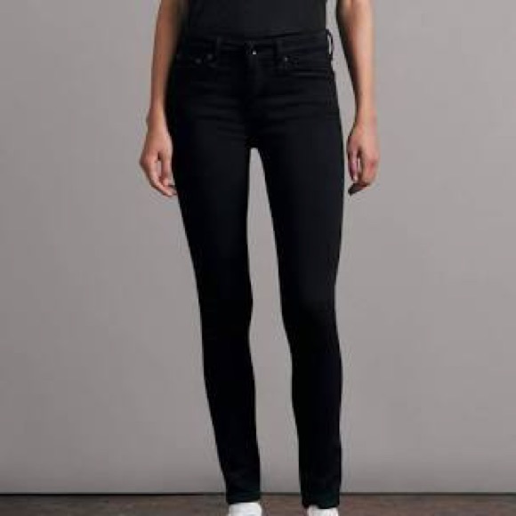 rag & bone Denim - NWT: Rag & Bone Black Skinny Jeans
rag & bone➰
